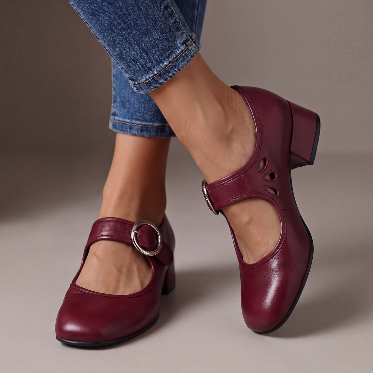 CARMEN | Zapatos de salón con tira y hebilla